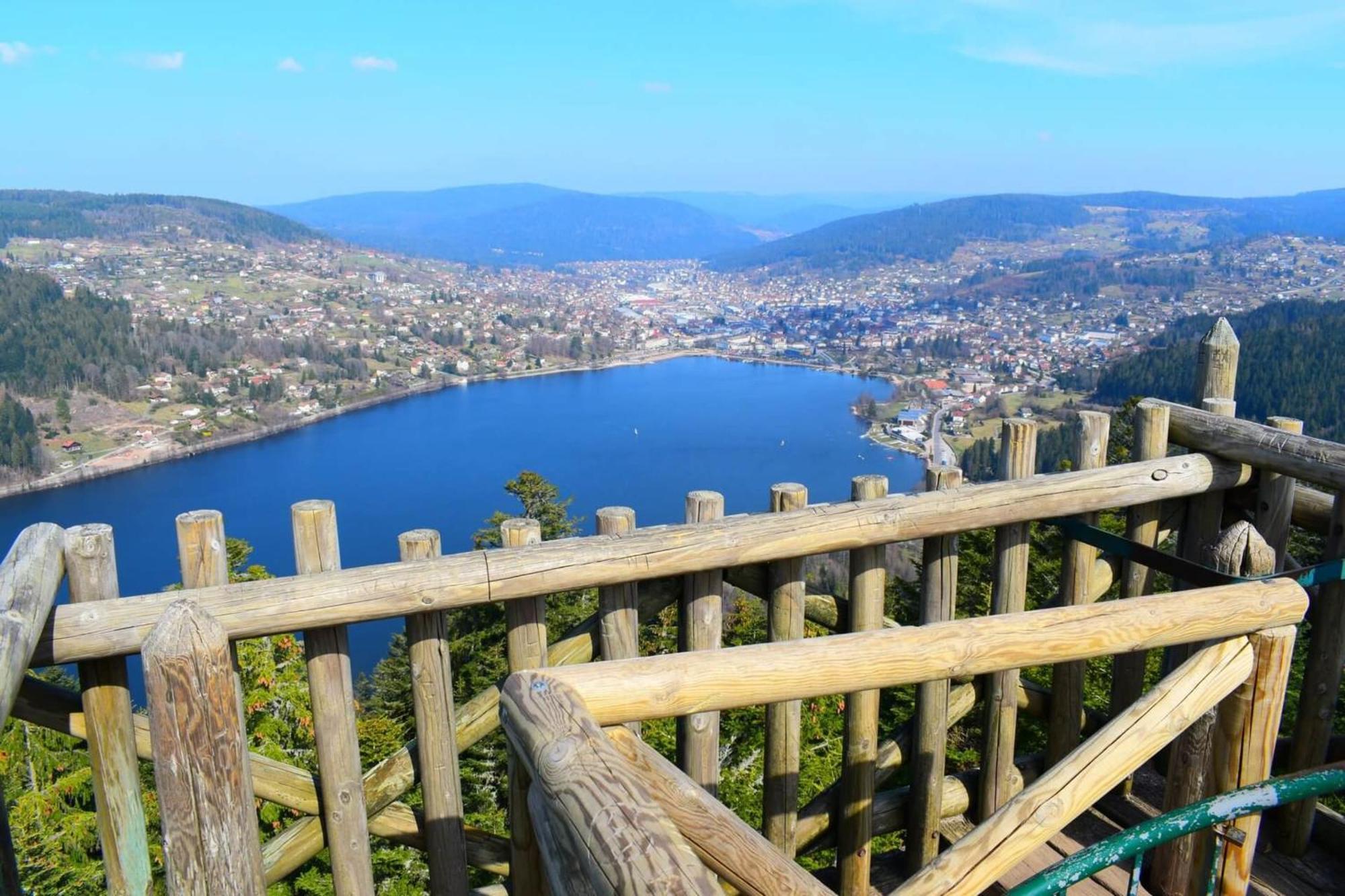 House With Terrace Near The Lake ジェラールメ エクステリア 写真